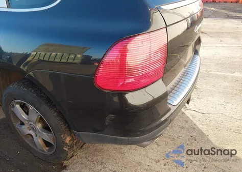 2004 Porsche Cayenne S z USA, uszkodzony, nr VIN WP1AB29P94LA69976